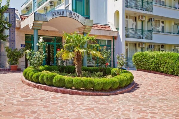 Perla Plaza 2