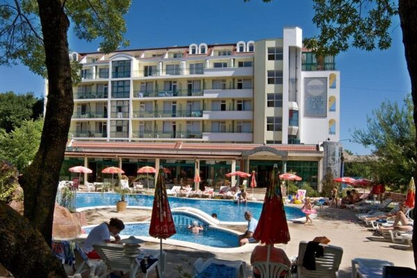 Perla Plaza 7