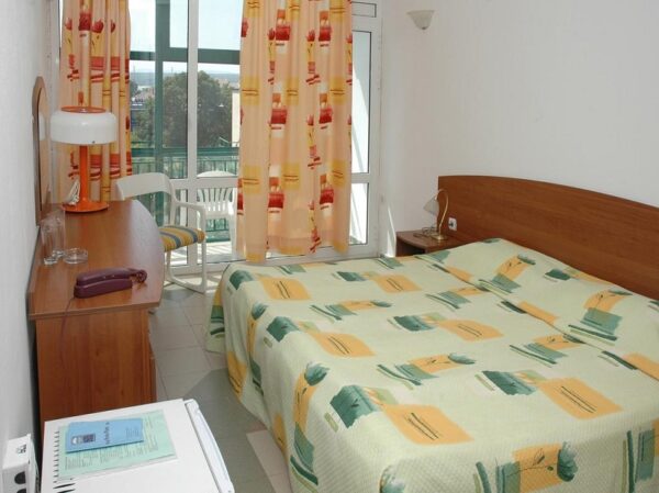 Perla Plaza 9