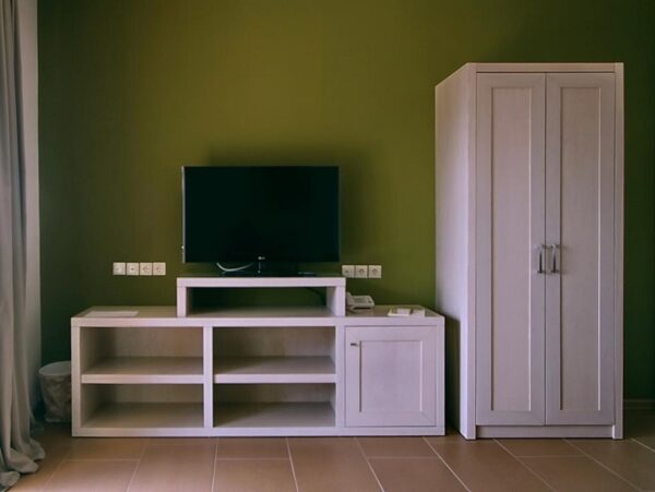 Cronwell Rahoni 2 Cronwell Rahoni 2