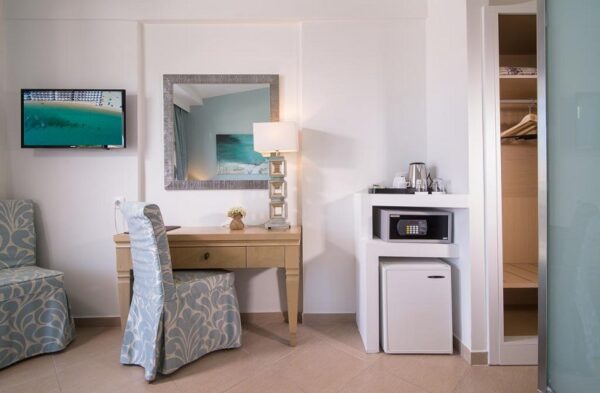 Flegra Palace 4 Flegra Palace 4