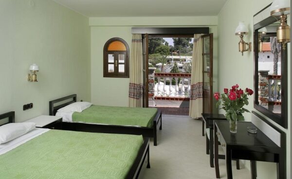 Macedonia Sun 12 Macedonia Sun 12