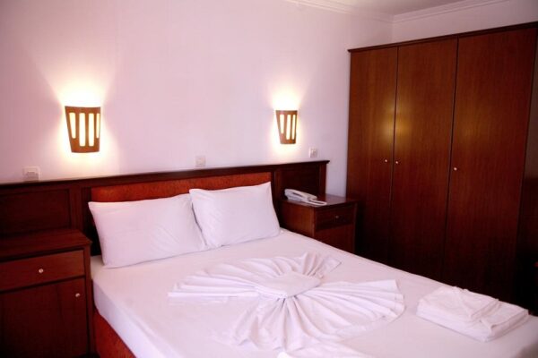 Naias Beach 12 Naias Beach 12