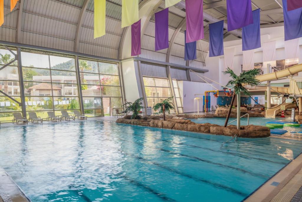 indoor pool indoor pool