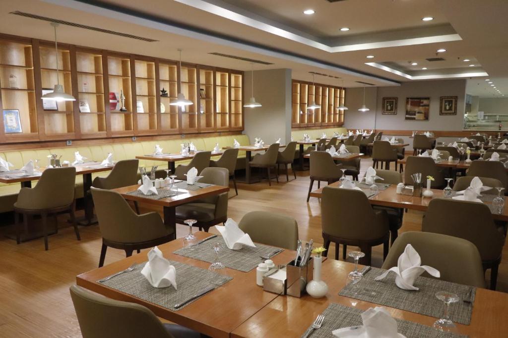 main restaurant main restaurant